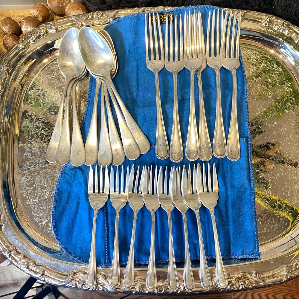 Birks Regency Silver-Plate Dessert Forks and Spoons Set EP 22 Pieces